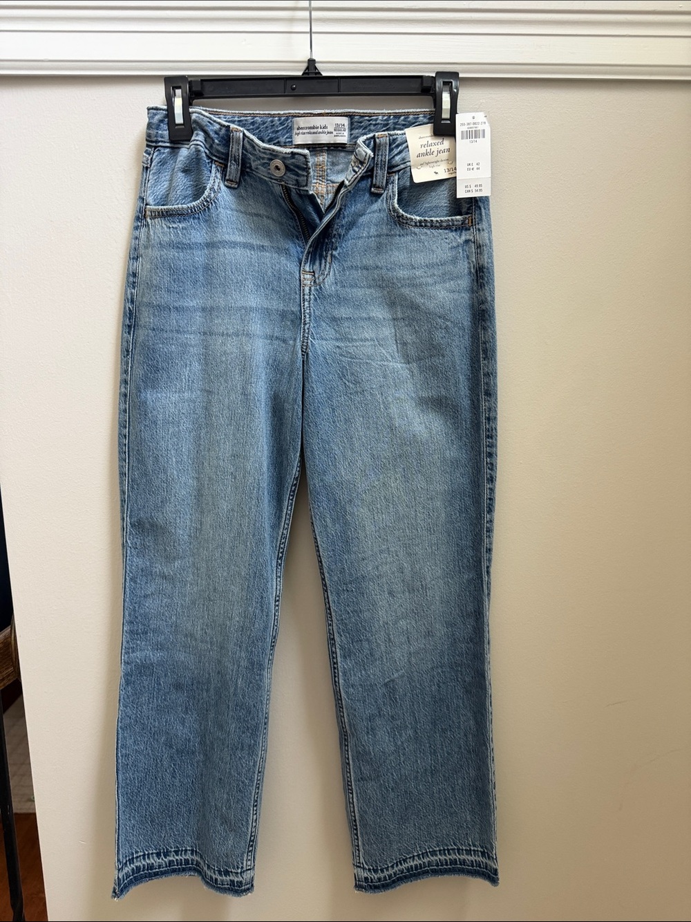 NWT Abercrombie Girls High Rise Relaxed Ankle Lightweight Jeans Sz 13/14